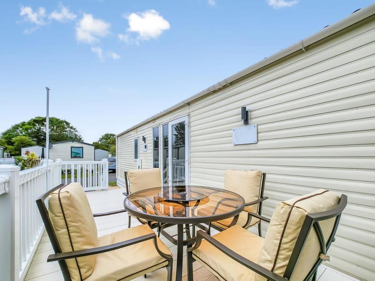 Escape To Paradise At Pevensey Bay Holiday Park 13 Woodland Walk Βίλα Εξωτερικό φωτογραφία